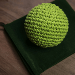 Charge Balle crochet vert